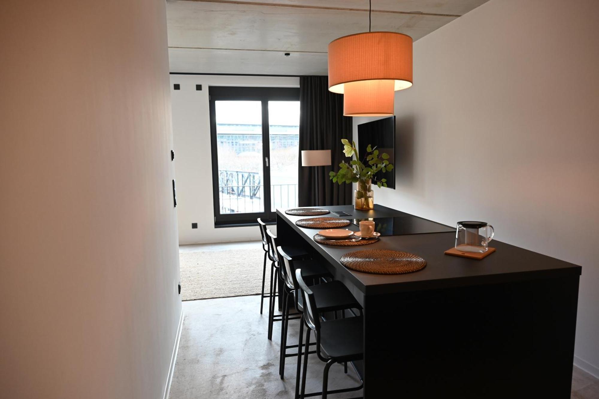 Eiwelhome - Stilvoll, Urban-Ruhig Schlafen, Bahnhofsnah, Balkon Erfurt Eksteriør bilde
